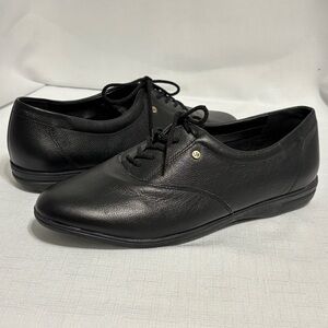 Easy Spirit Black Leather Flats Size 9 2/BA